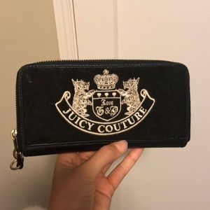 Juicy couture wallet